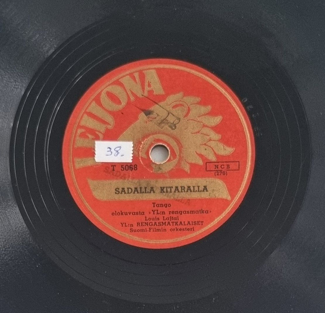 Savikiekko 1952 - YL:n Rengasmatkalaiset - Leijona T 5068
