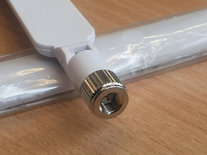 4G reitittimen antenni