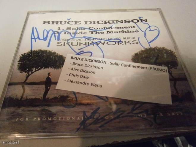 BRUCE DICKINSON-  SOLAR CONFINEMENT PROMO CD+ 4 nimmarit!!!