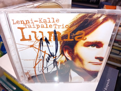 CD Lenni-Kalle Taipale T  : Lumia ( SIGNED  ) SIS POSTIKULU