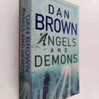 Dan Brown : Angels and Demons - pikkukuva 1