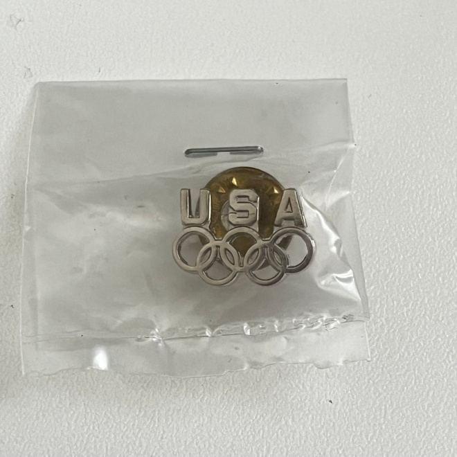 USA Olympiarenkaat pinssi