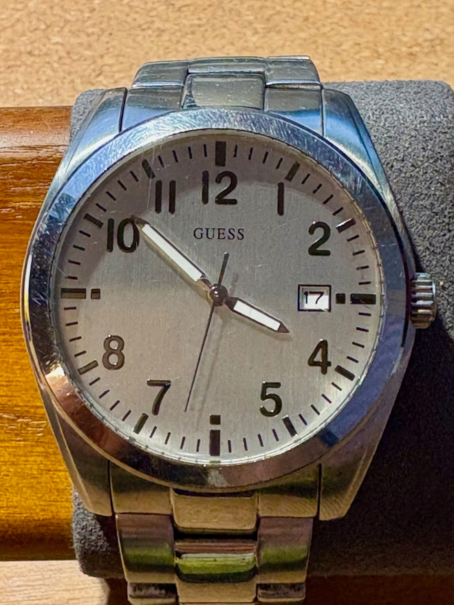 Guess Harmaa/Teräs Ø40 mm W85082G1 rannekello