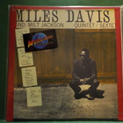 MILES DAVIS AND MILT JACKSON - QUINTET / SEXTET EX-/VG++ LP - pikkukuva 1