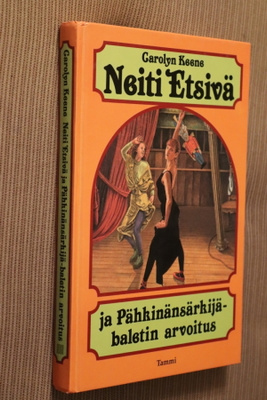 Carolyn Keene Neiti Etsivä ja Pähkinänsärkijä-baletin arvoit