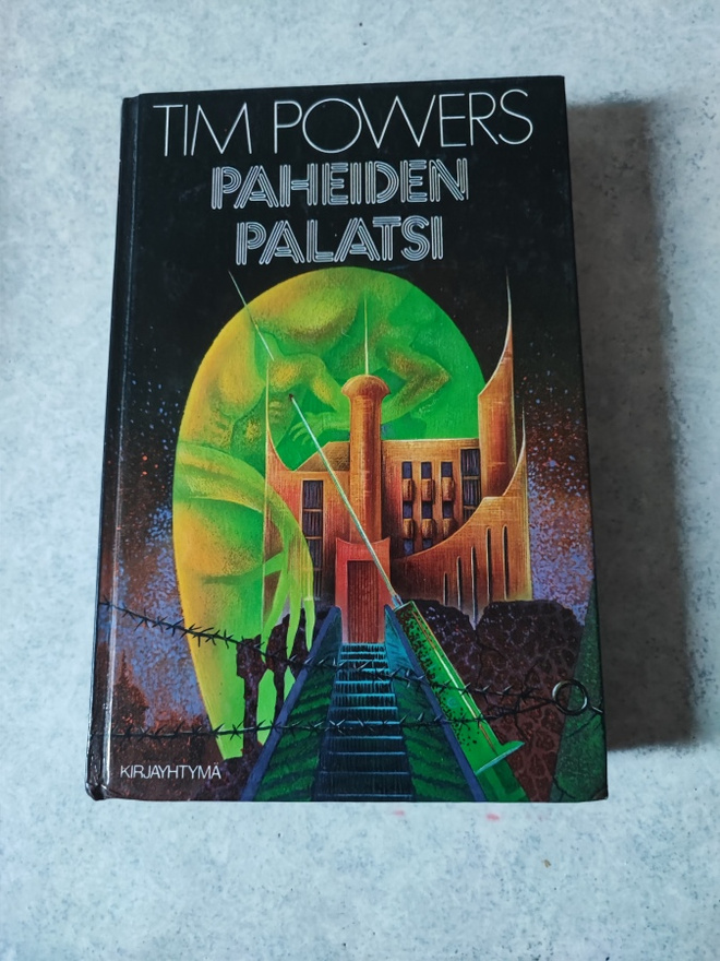 Tim Powers Paheiden palatsi