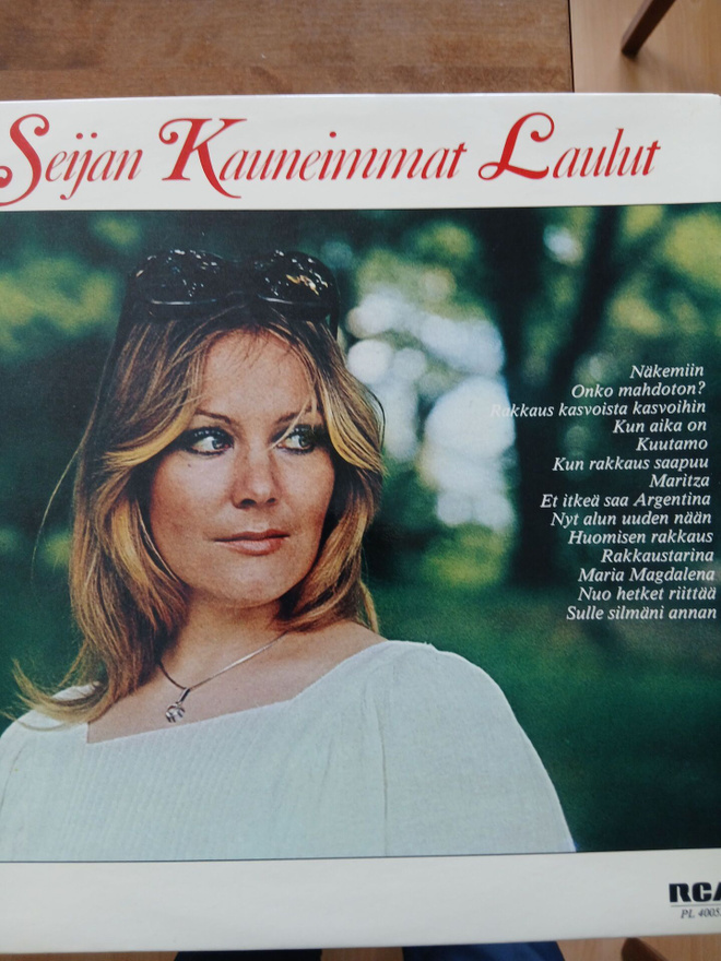 Seija Simola : Seijan kauneimmat laulut.