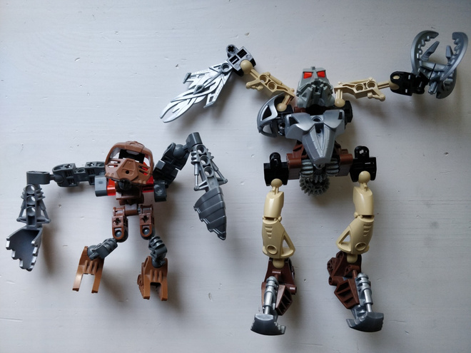 Lego Bionicle 8721 Velika ja toinen isompi