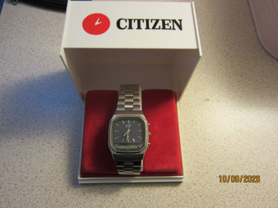 Citizen ana-digi miesten rannekello
