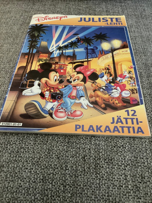 DISNEY JULISTELEHTI