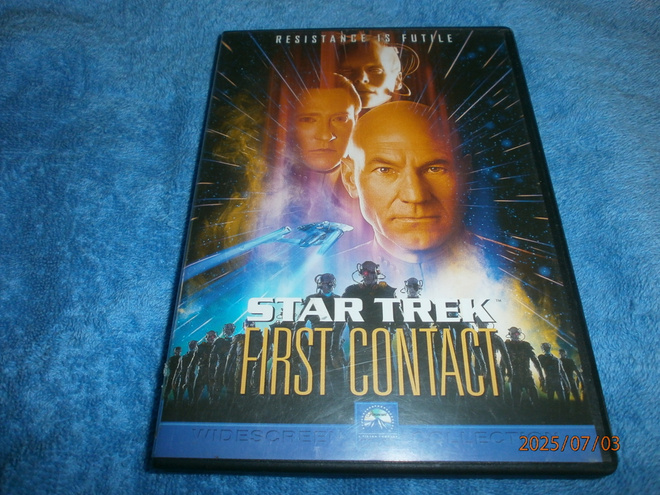 STAR TREK - FIRST CONTACT      -     DVD