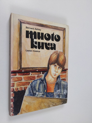 Bernard Ashley : Muotokuva