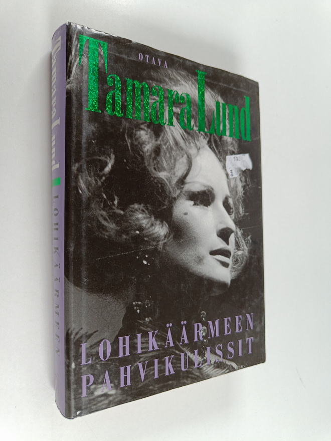 Tamara Lund : Lohikäärmeen pahvikulissit