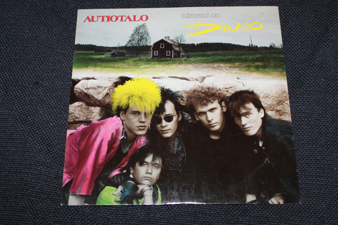 Dingo - Autiotalo / Nimeni on Dingo 12"