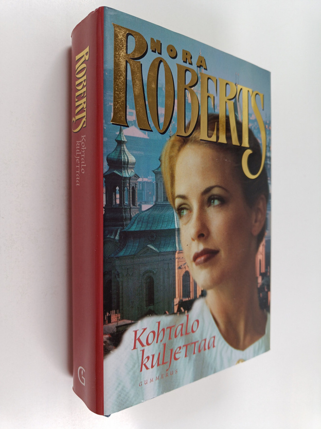 Nora Roberts : Kohtalo kuljettaa