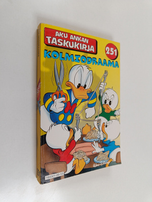 Walt Disney : Kolmiodraama