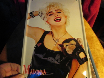 Peltikyltti Madonna