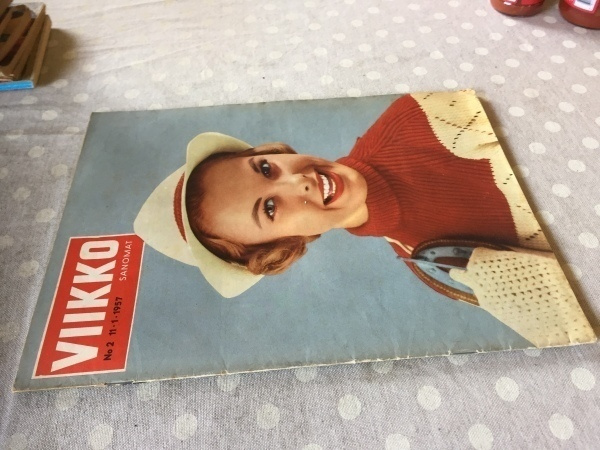 VIIKKO SANOMAT LEHTI 2/1957 HYVÄ