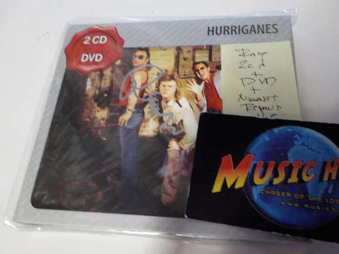 HURRIGANES 2CD+DVD SOUNDPACK KAHDELLA NIMMARILLA