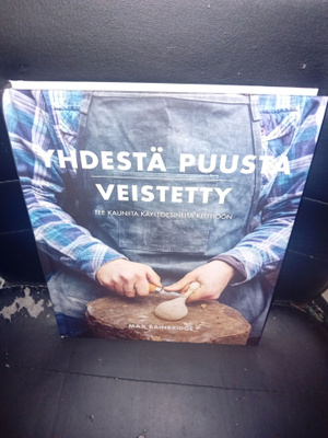 Bainbridge : Yhdestä puusta veistetty  ( SIS POSTIKULU ]