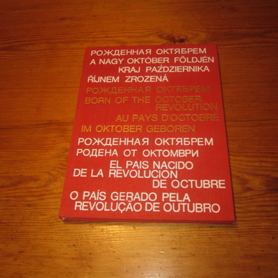 Born of the October Revolution - monikielinen kuvateos