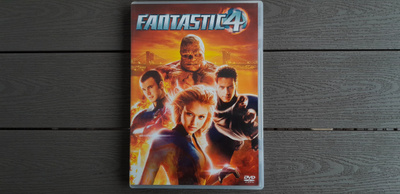 DVD: Fantastic 4 (Ioan Gruffudd, Jessica Alba, Chris Evans)