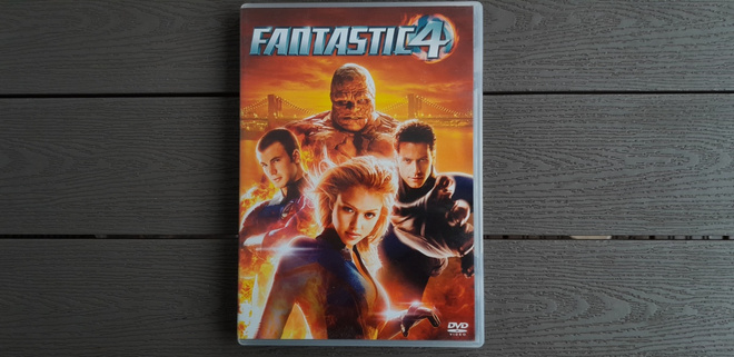DVD: Fantastic 4 (Ioan Gruffudd, Jessica Alba, Chris Evans)