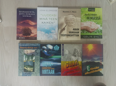 Laatikollinen hengellisiä kirjoja