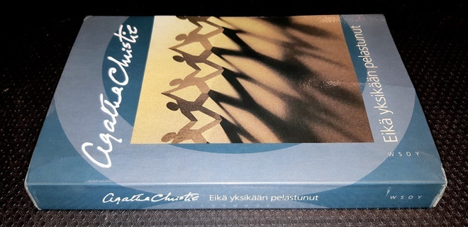Agatha Christie : Eikä yksikään pelastunut (nid.)