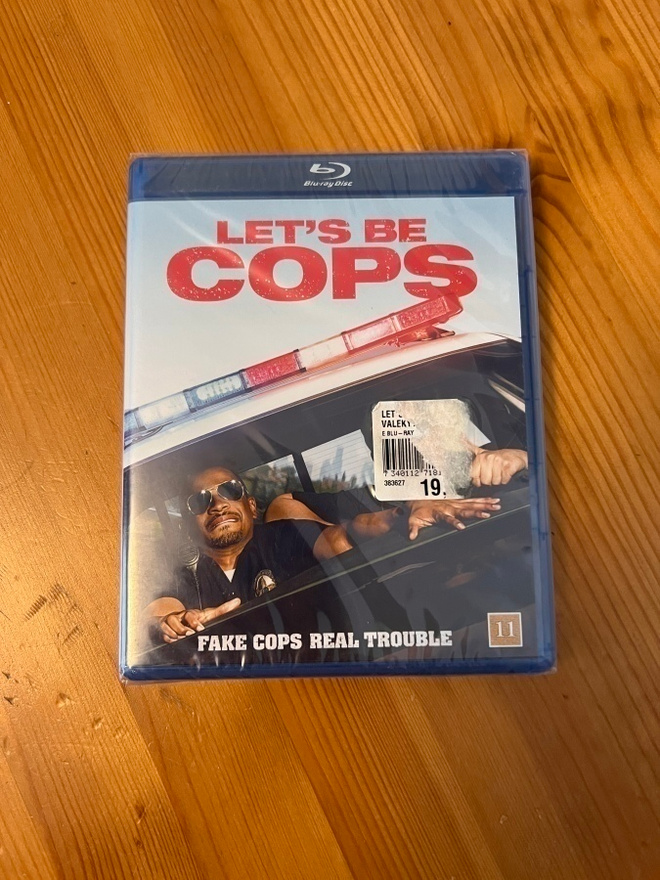 Let's be cops  blu-ray