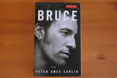 Peter Ames Carlin:Bruce.Nid.Hyvä.