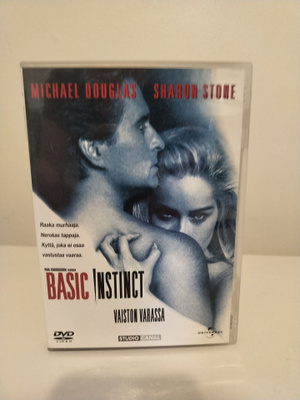 BASIC instinct-vaiston varassa