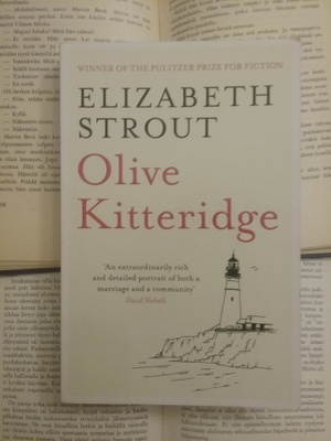 Elizabeth Strout - Olive Kitteridge (softcover)