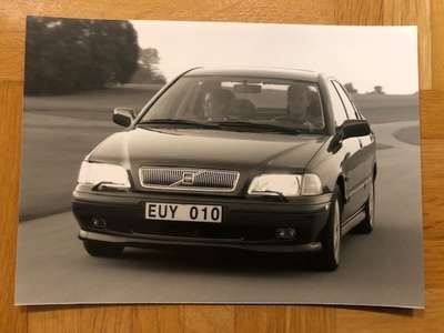 Lehdistökuva Volvo S40