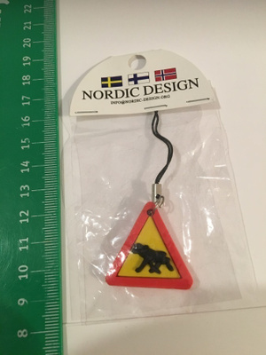 avaimenperä / kännykkäkoru liikennemerkki