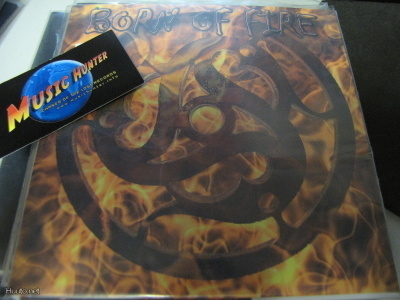 BORN OF FIRE - CHOSEN BY THE GODS 7'' EP uusi red vinyl