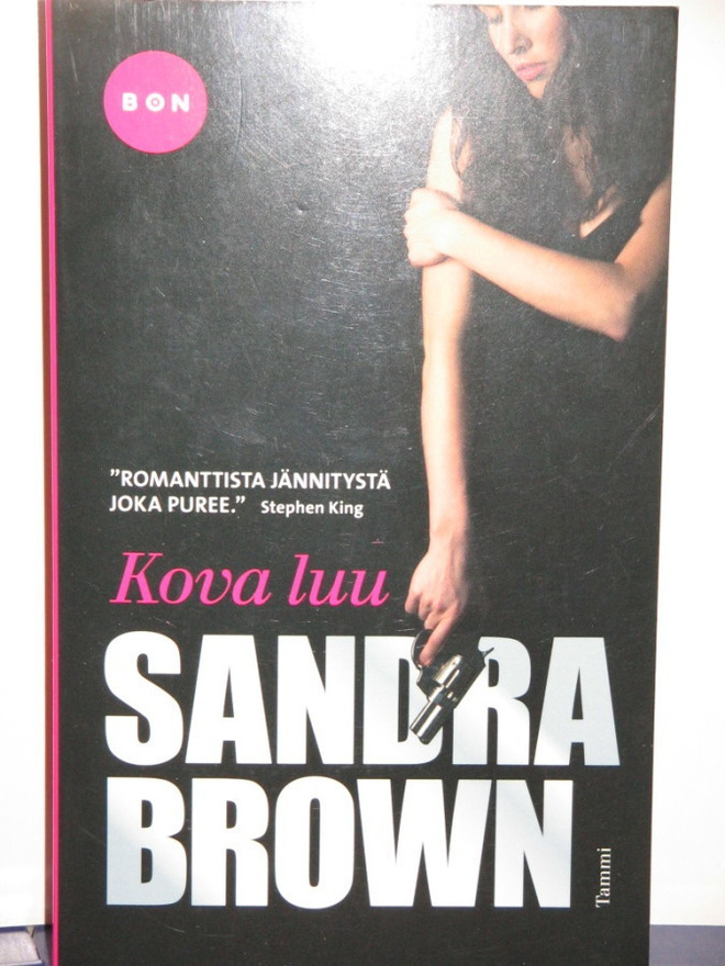 Sandra Brown : Kova luu