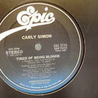 CARLY SIMON :: TIRED OF BEING BLONDE :: VINYYLI MAXI PROMO ! - pikkukuva 2