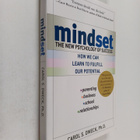 Carol S. Dweck : Mindset - the new psychology of success ... - pikkukuva 1