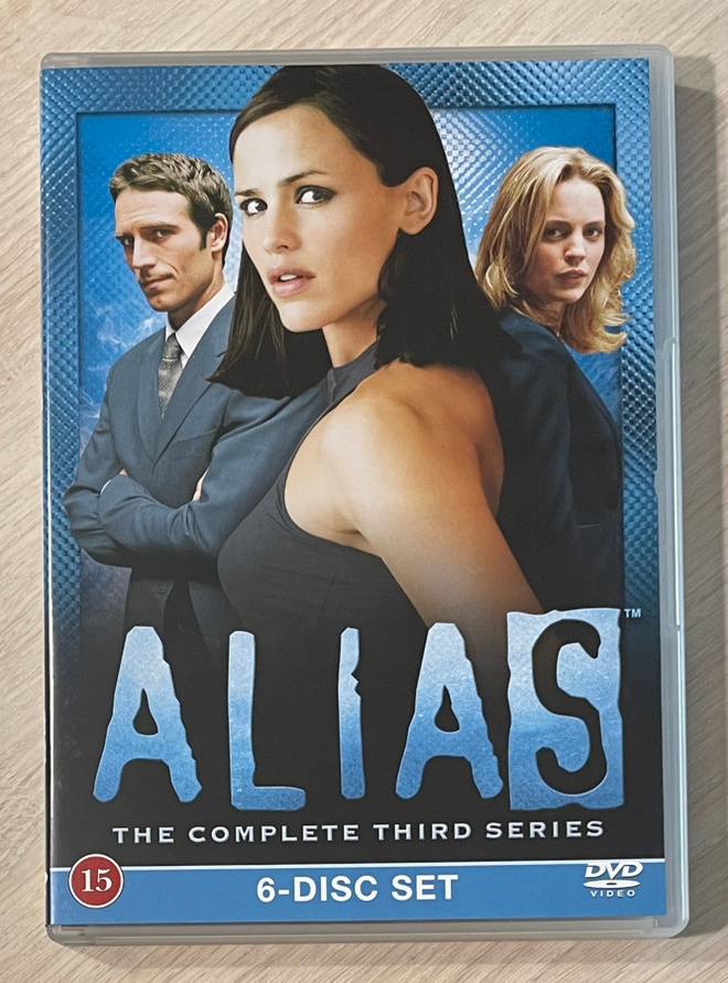 J.J. Abramsin ALIAS: Kausi 3 (6DVD) Jennifer Garner (UUSI)
