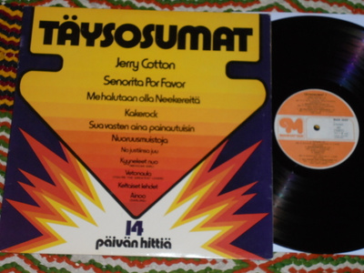 TÄYSOSUMAT 1 / 14 Päivän Hittiä - LP 1979 iskelmä EX-