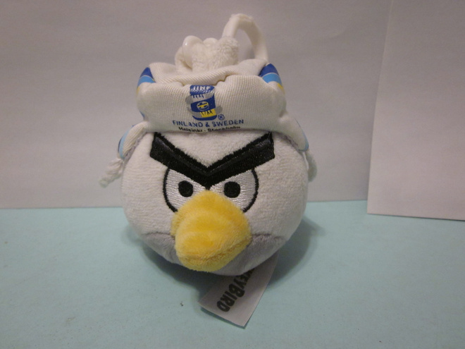 IIHF 2012 Hockey Bird, pieni pehmo klipsillä