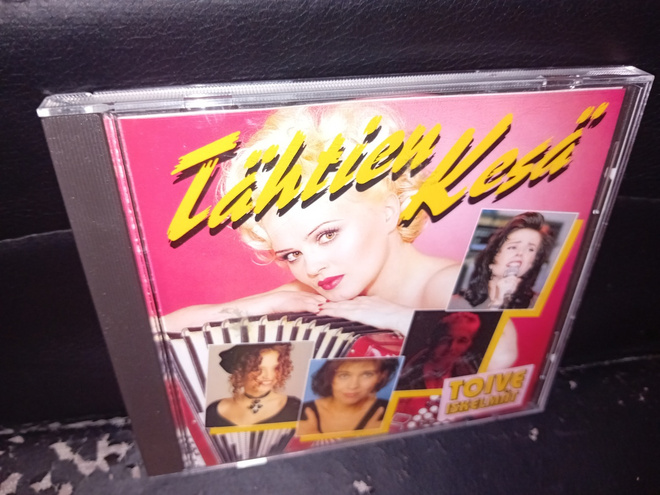 CD Toiveiskelmät 5  - Tähtien kesä ( SIS POSTIKULU )