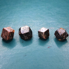 Ötztal alppilaakso Itävalta almandiini granaatteja 81.11 ct - pikkukuva 1