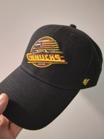 Vancouver Canucks - Brand47 musta NHL-lippis