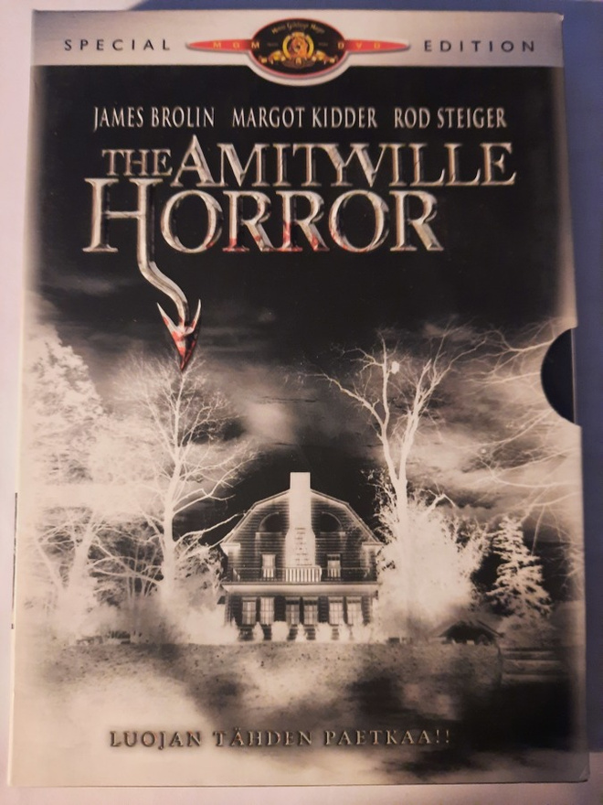 THE AMITYVILLE HORROR  DVD
