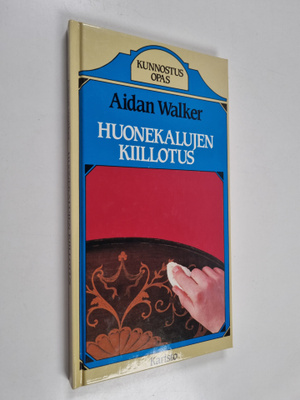 Aidan Walker : Huonekalujen kiillotus