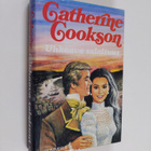 Catherine Cookson : Uhkaava salaisuus - pikkukuva 1