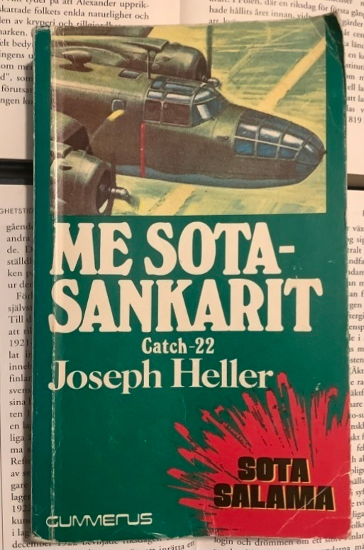 Joseph Heller - Me sotasankarit (pokkari)
