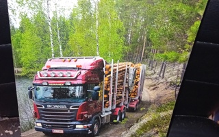 Kuorma-autonkuljettajan ammattipätevyyskirja ( 2015 )